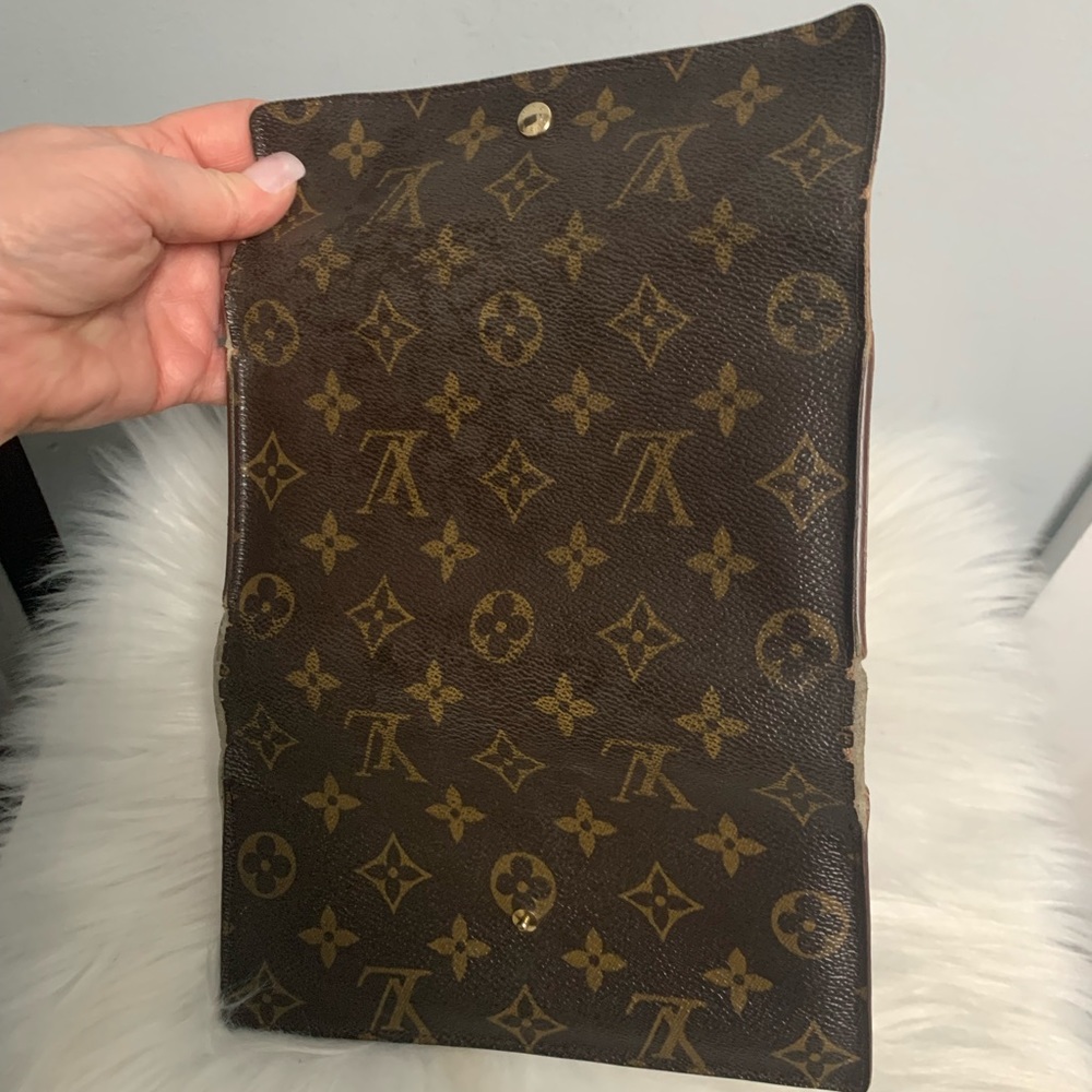 🏷️Clearance 1997 authentic Louis Vuitton International wallet - junk - Picture 17 of 17